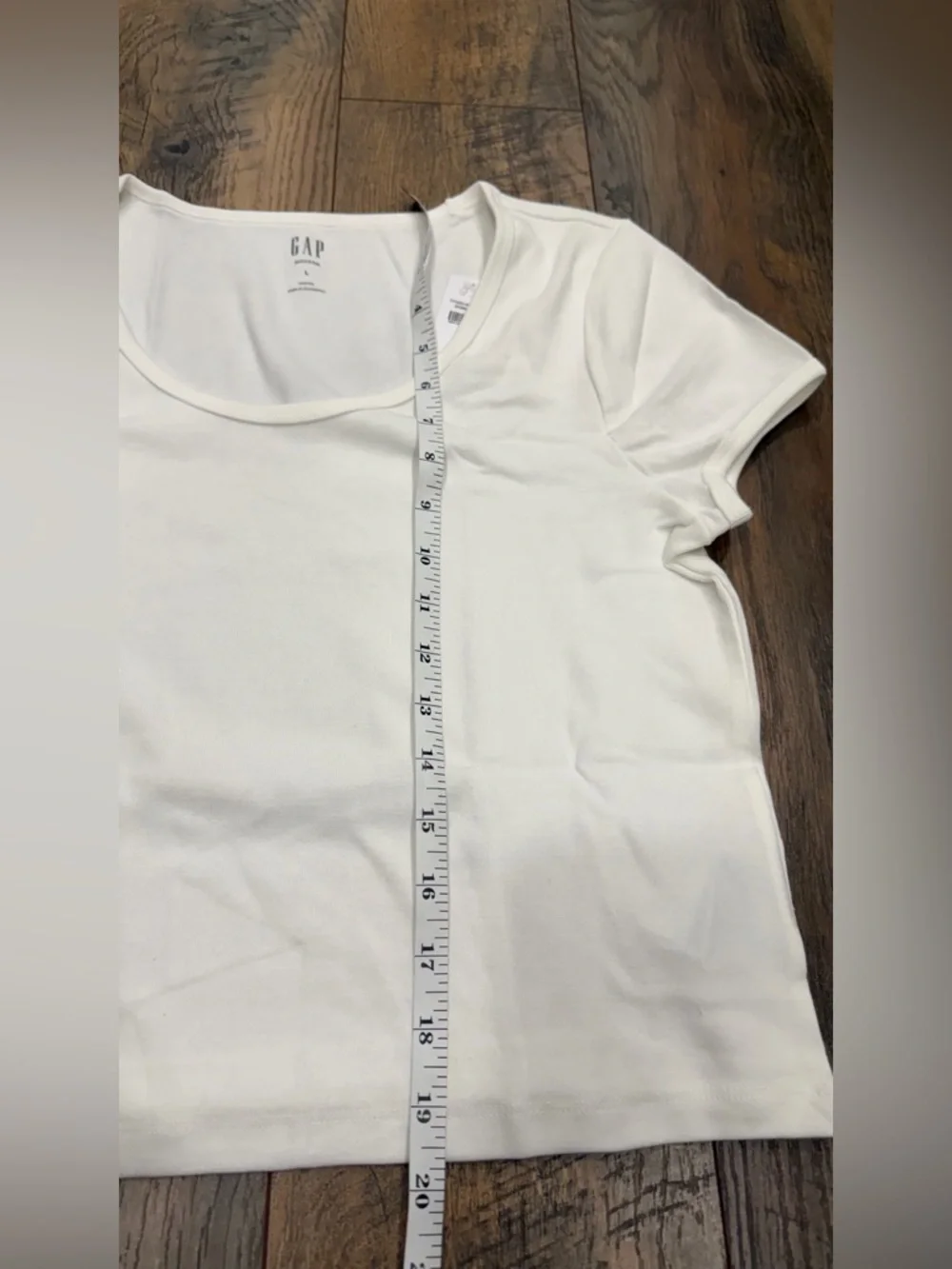 GAP Women’s Modern Tee White Cap Sleeve Crop Top T-shirt Size Large, NEW - Picture 4 of 7